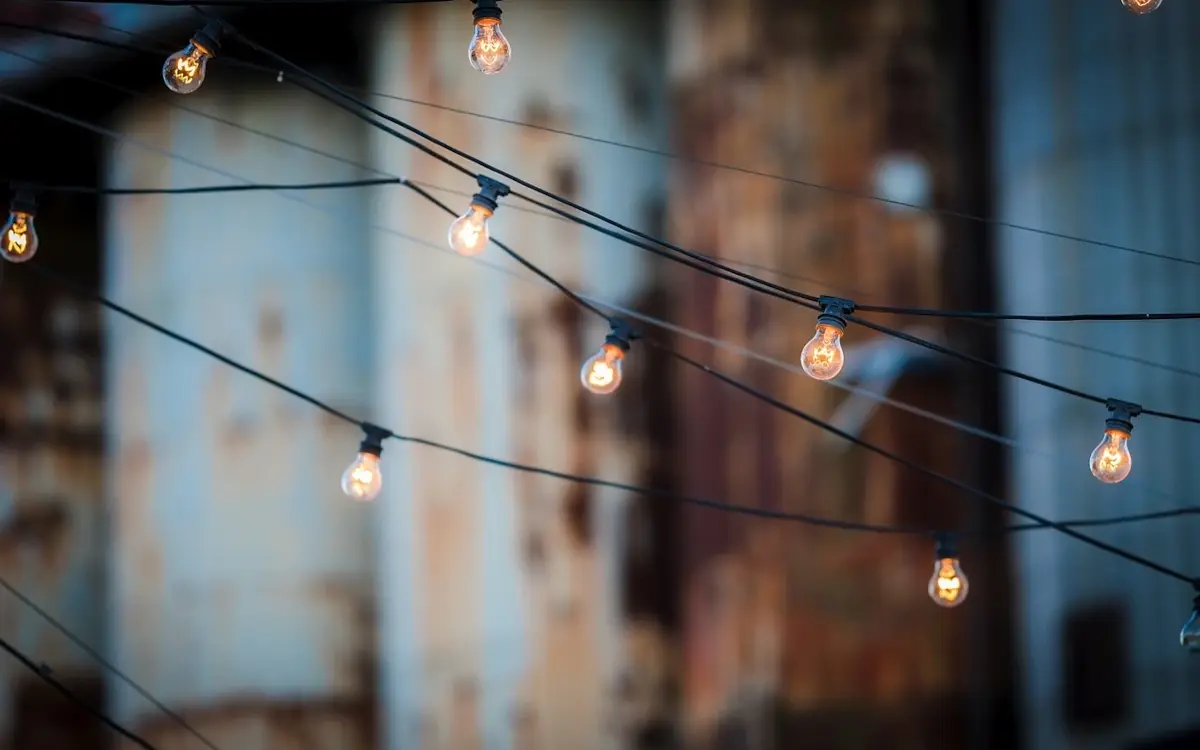 Wie Sie Lichtquellen auf Ihren Garten abstimmen